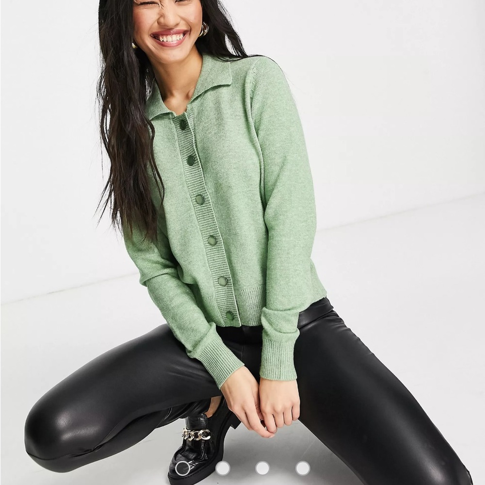JDY button through polo cardigan in green